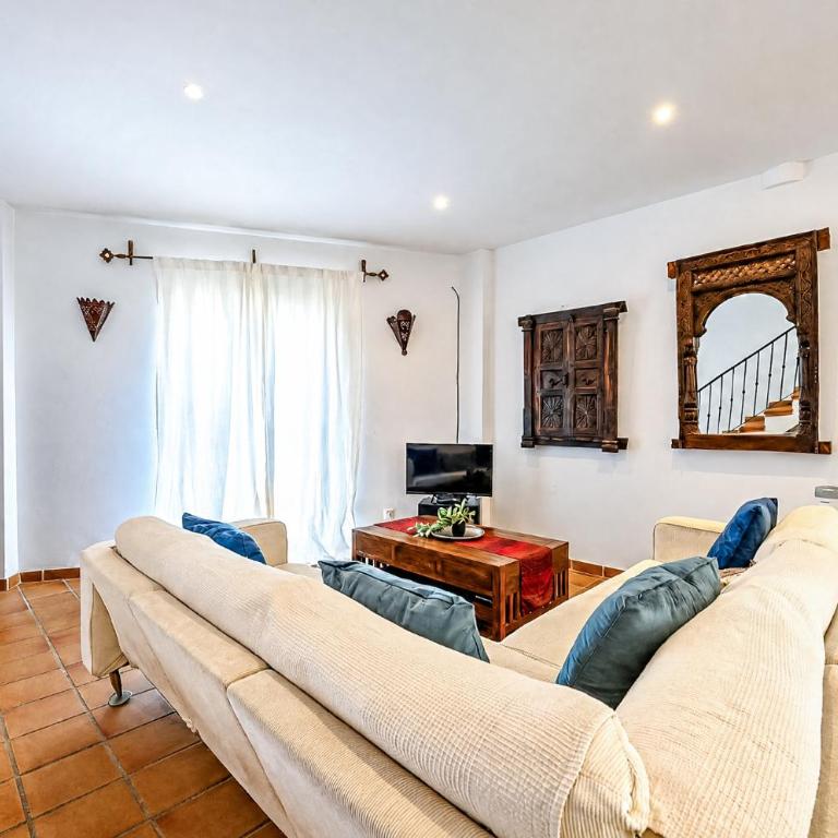 CT 410 CA - Faro's White Village Escape - Vejer de la Frontera - Two-Bedroom House - 3