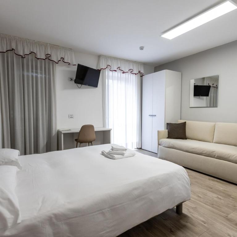 Hotel Venezia - Camera Tripla Comfort - 4