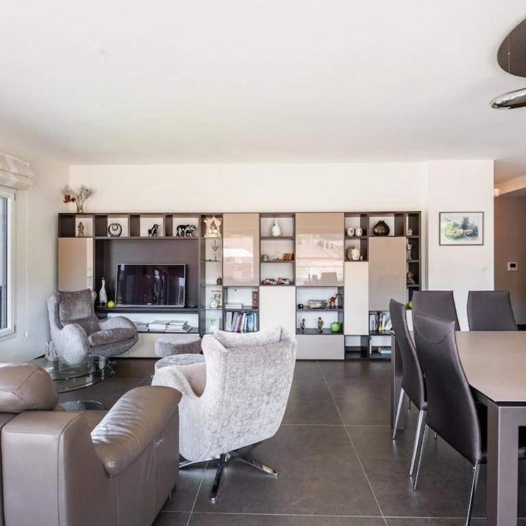 Appt Le Parme - Cœur de la ville - Proche lac - Appartement - 4