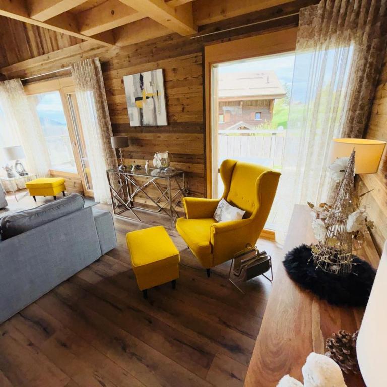 Chalet Valérie 6p Natur-Chalet mit privatem Pool - Ferienhaus - 4