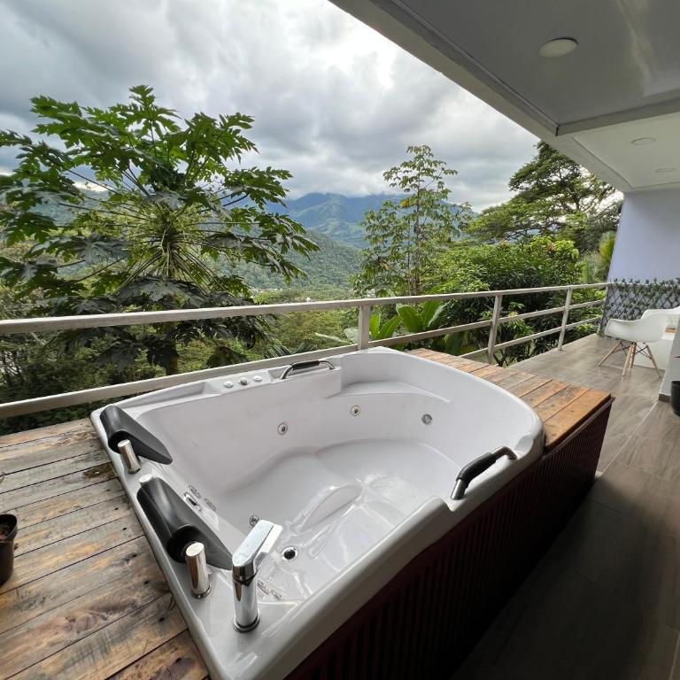 Amanecer Llanero Cabaña con Jacuzzi - One-Bedroom Apartment - 8