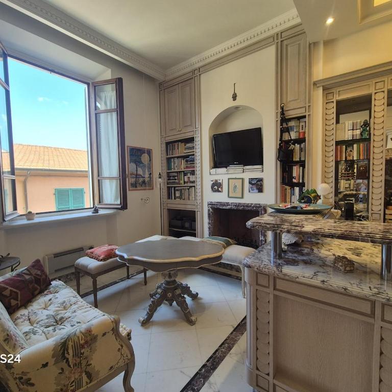 Galleria Pietrasanta, Centro Storico con ascensore - Appartement 1 Chambre - 1