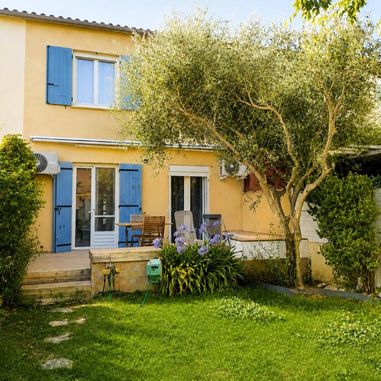 Maison 8 personnes Piscine Jardin Parking Climatisation - Maison 3 Chambres - 17