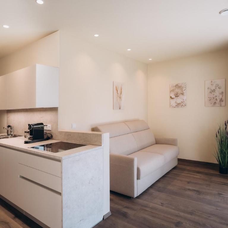Terra Mea - NEW - One-Bedroom Apartment with Garden - 8