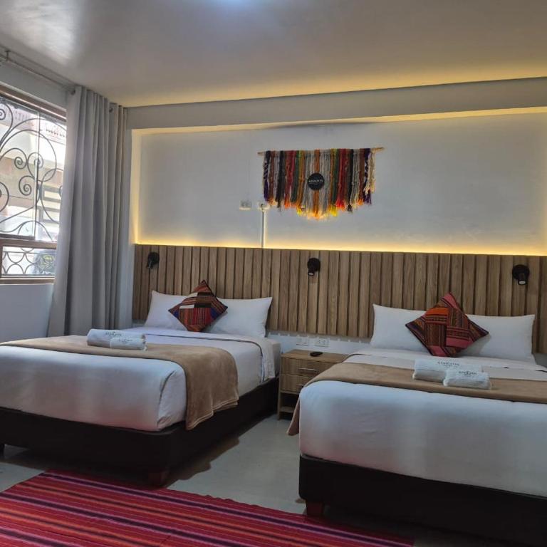 Hotel Adolfo's - Deluxe Double Room with Two Double Beds - 4
