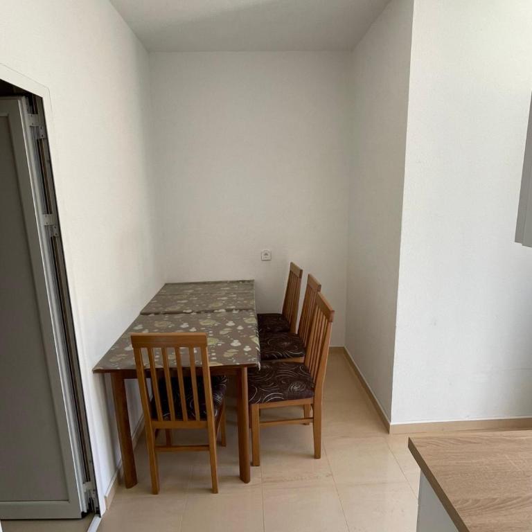 Apartment with pool Tomic Boka Bay - Appartement 2 Chambres - 4