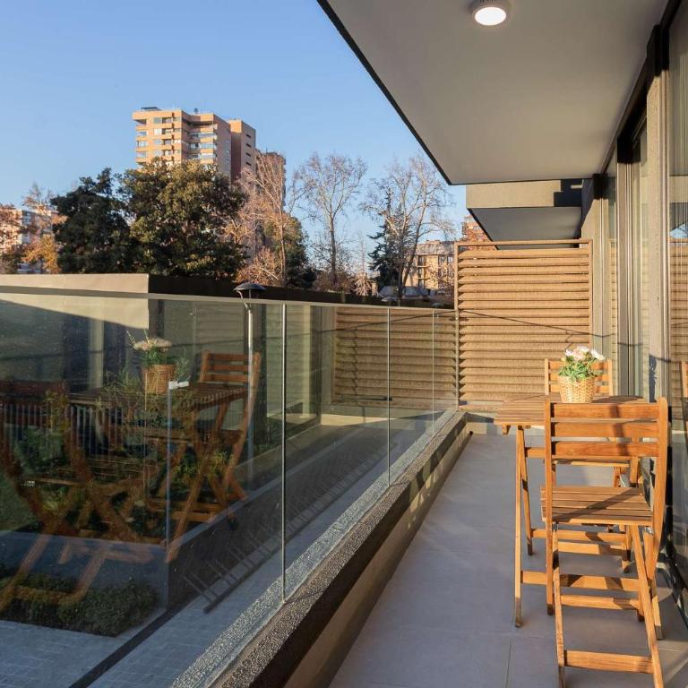 Explore Providencia from Our Sleek 2BR - Apartamento - 3