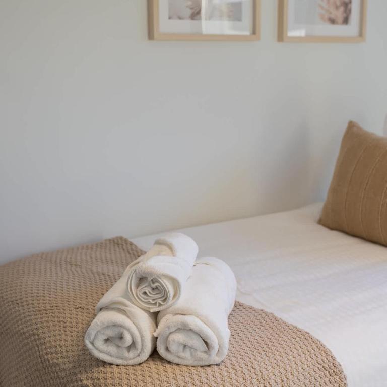 Explore Providencia from Our Sleek 2BR - Apartamento - 10