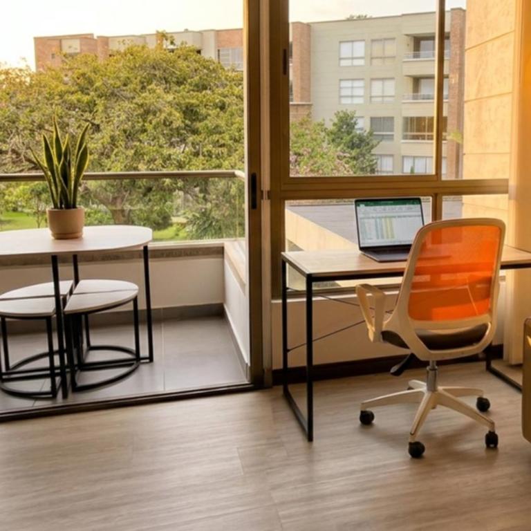 Luxury Suite, Daily Cleaning & Coffee - Two-Bedroom Apartment - 1