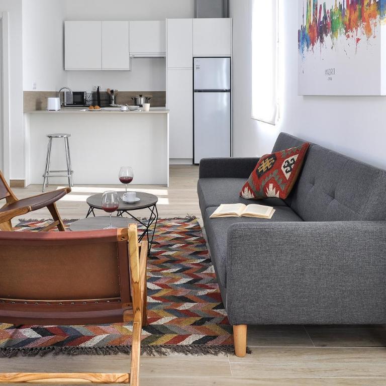 Atico con terraza en la Puerta del Sol - Apartment mit 2 Schlafzimmern - 9