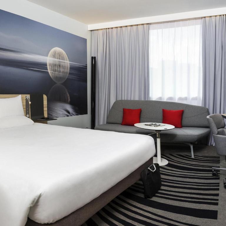Novotel Strasbourg Centre Halles - Habitación Executive - 1 cama doble y sofá - 4