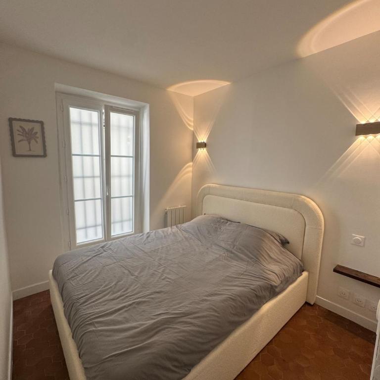 2-room apartment, heart of Montmartre, sleeps 4 - One-Bedroom Apartment - 1