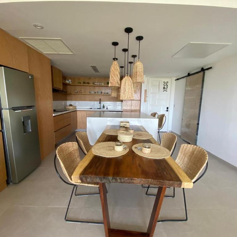 Departamento zona Diamante Acapulco Espectacular, recien remodelado con materiales tipicos de la region palma - Apartment mit 3 Schlafzimmern - 2