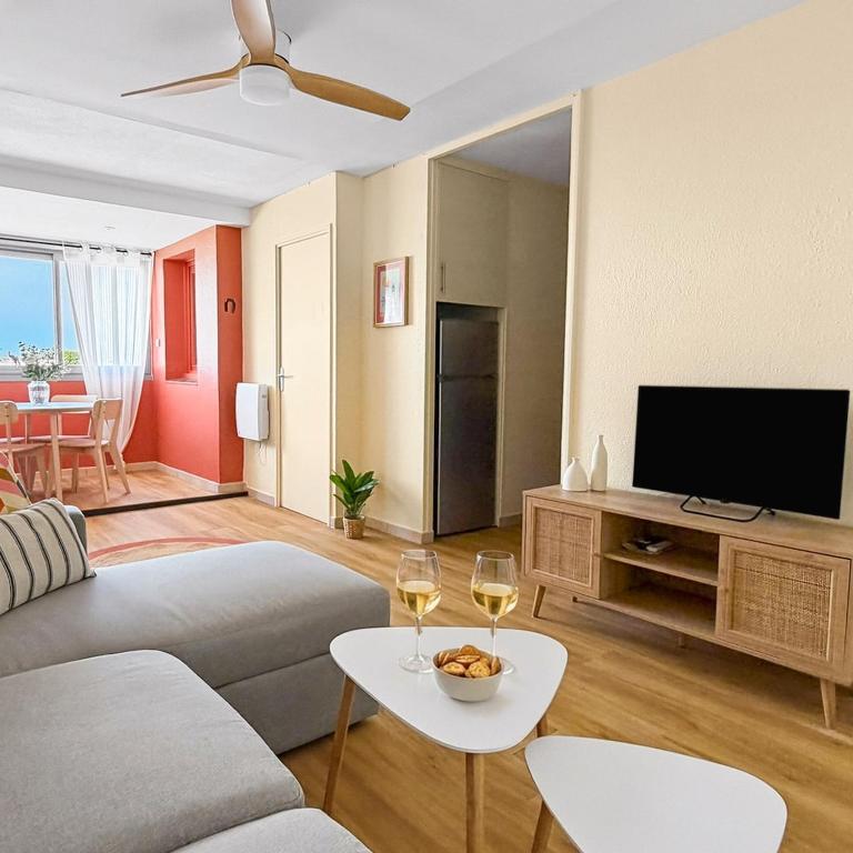 T2 moderne et lumineux - Centre ville avec piscine - Apartamento de 1 dormitorio - 24
