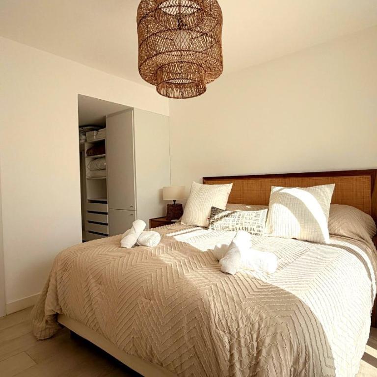 Depto Dario - Depto para 4 con amenities en Royal Park, zona La Perla, Mar del Plata - Hola Sur - Apartamento de 1 dormitorio - 4