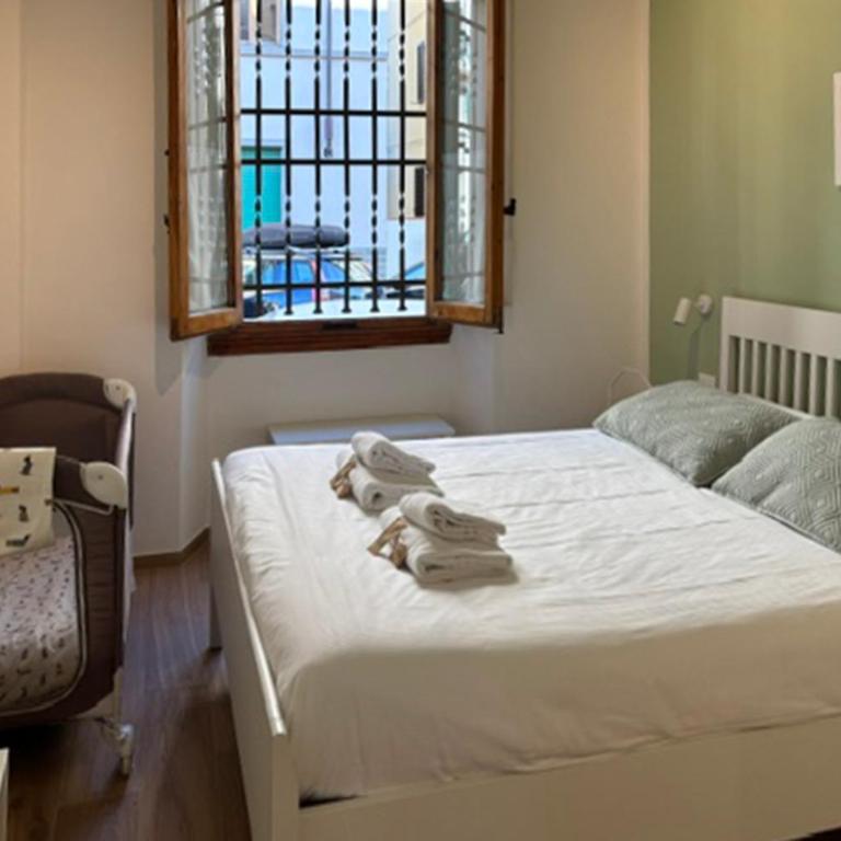 Luminoso Appartamento con Giardino e Terrazza Privati - 2 Camere - Parcheggio Comodo - Two-Bedroom Apartment with Garden View - 41