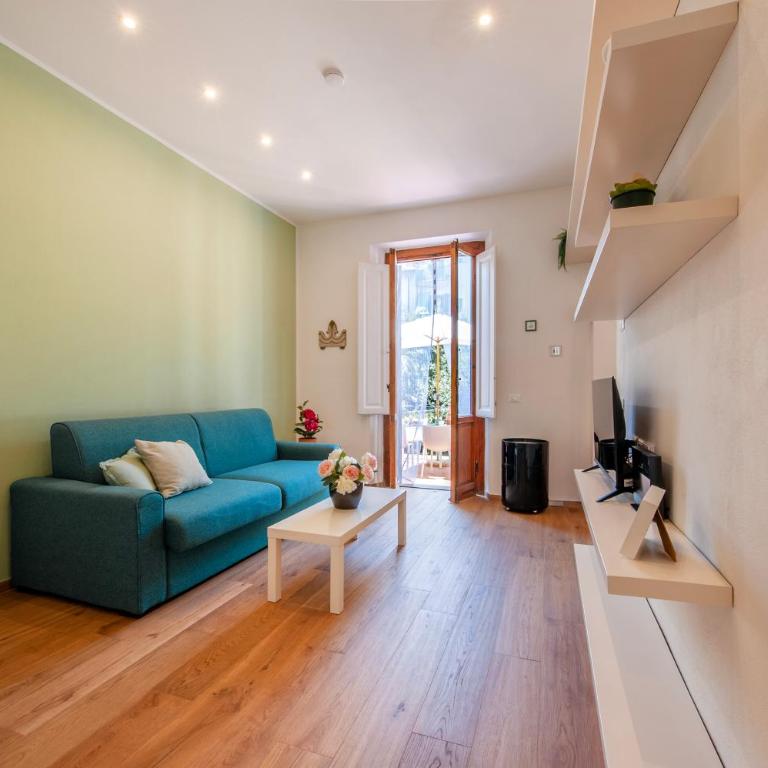 Luminoso Appartamento con Giardino e Terrazza Privati - 2 Camere - Parcheggio Comodo - Two-Bedroom Apartment with Garden View - 1