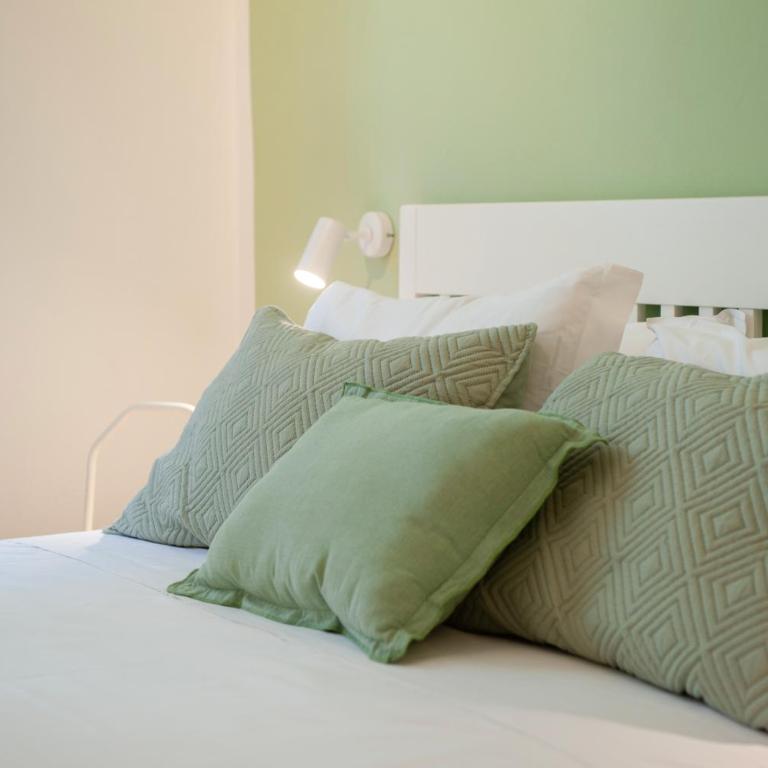 Luminoso Appartamento con Giardino e Terrazza Privati - 2 Camere - Parcheggio Comodo - Two-Bedroom Apartment with Garden View - 14