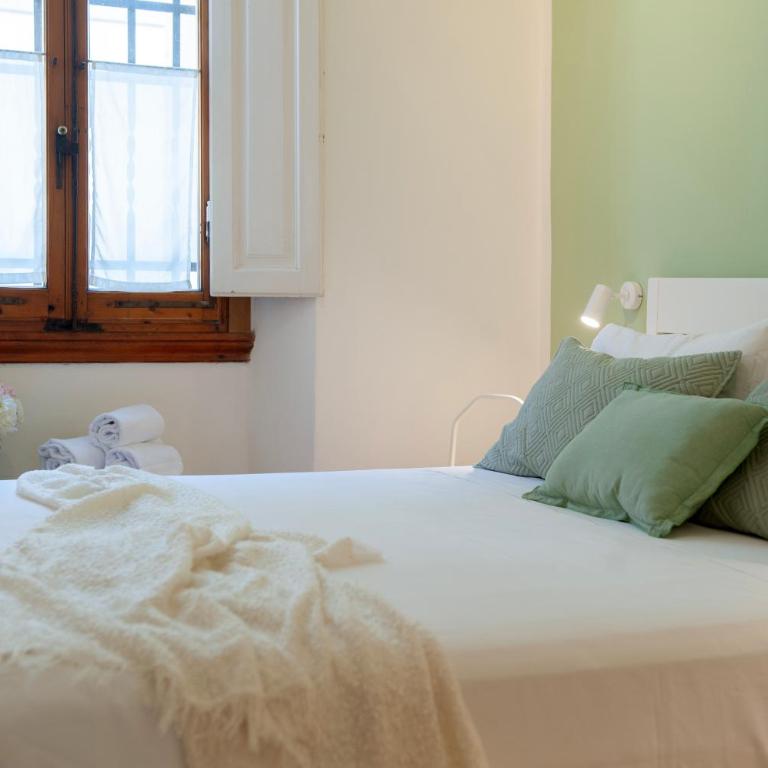 Luminoso Appartamento con Giardino e Terrazza Privati - 2 Camere - Parcheggio Comodo - Two-Bedroom Apartment with Garden View - 42