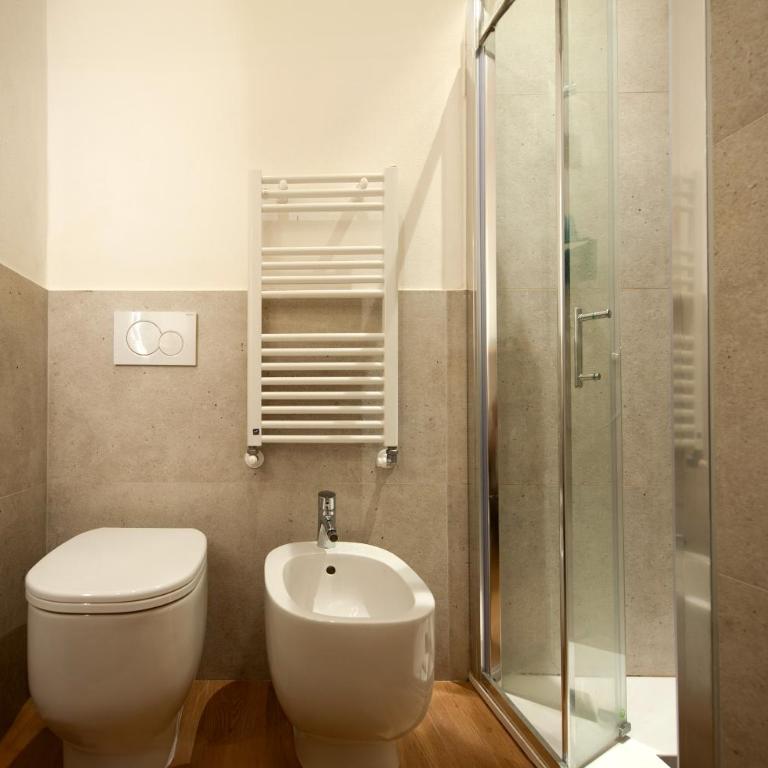 Luminoso Appartamento con Giardino e Terrazza Privati - 2 Camere - Parcheggio Comodo - Two-Bedroom Apartment with Garden View - 22