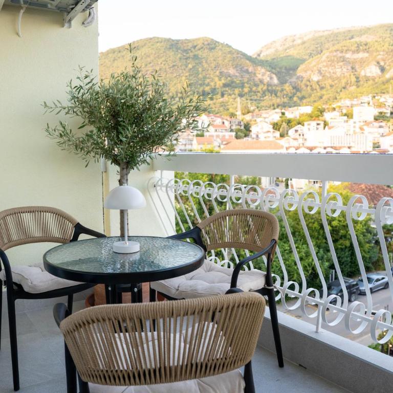 Žana Luxury Apartment - City Center Tivat - One-Bedroom Apartment - 15