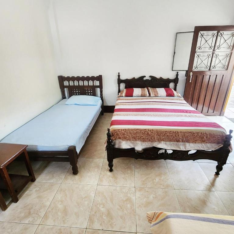 Hospedaje Nathalia - Habitación Familiar - 5