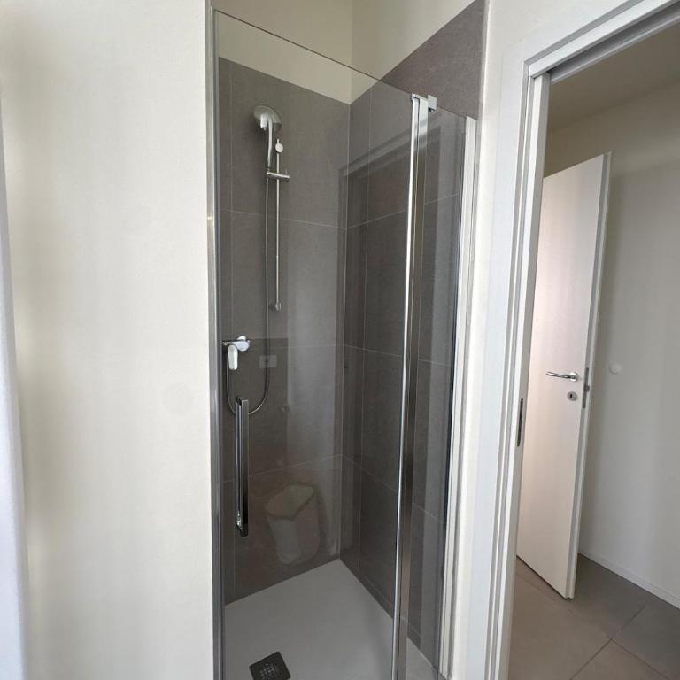 Rovelli 61 apartment 1 Como - Two-Room Apartment - 7