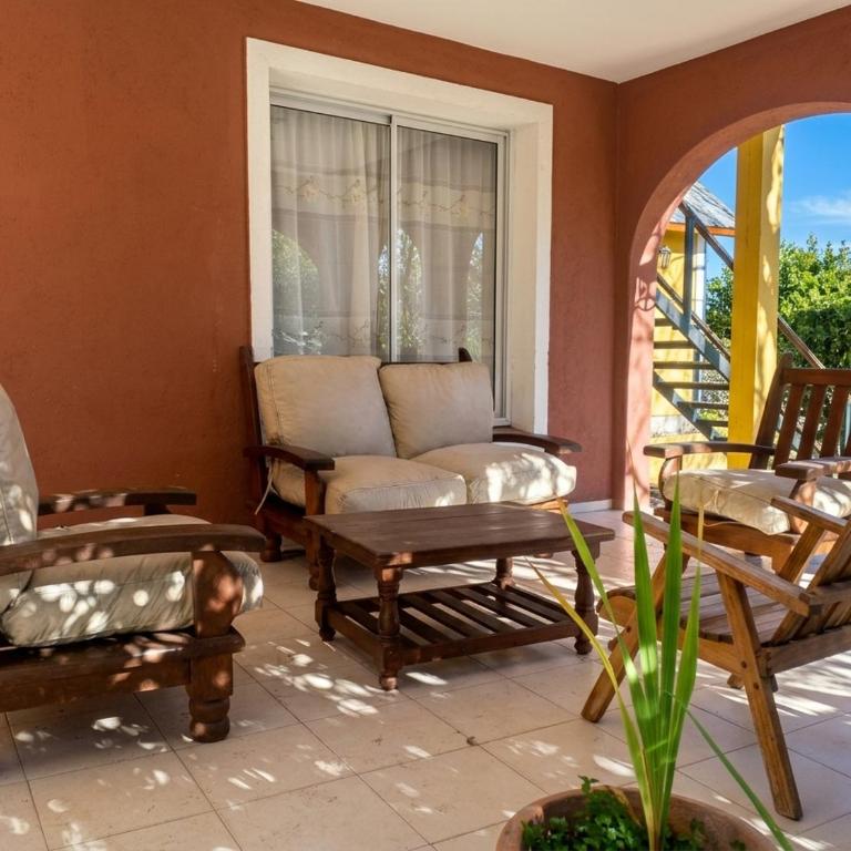 Casa serrana - Piscina, 4 hectáreas y sierras - Casa de 6 dormitorios - 25
