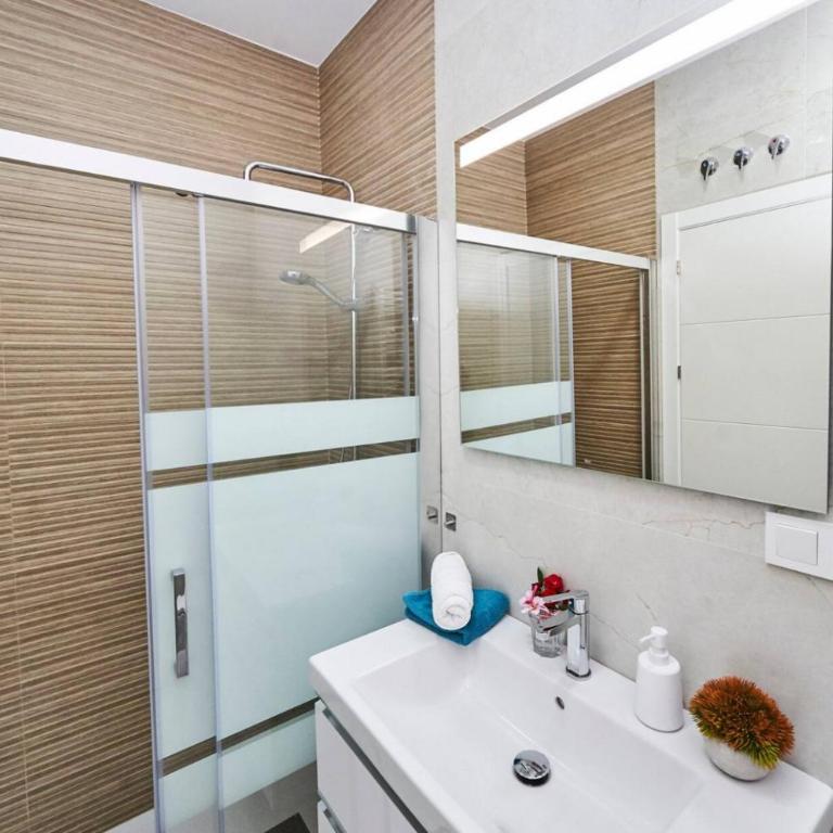Nerja 1042 Moderno Apartamento centrico - Apartamento - Planta baja - 11