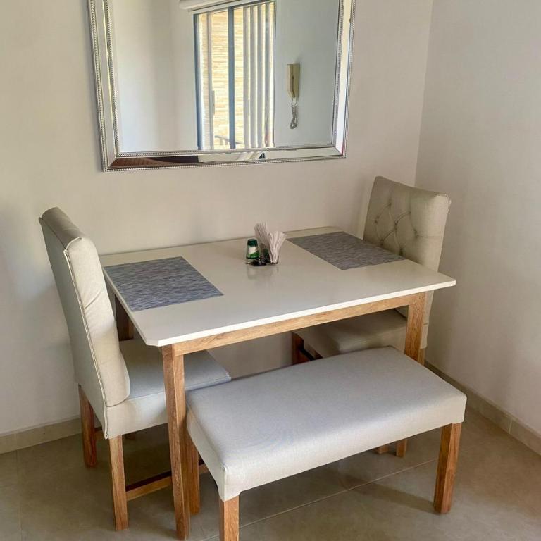 apto amplio con excelente ubicación - One-Bedroom Apartment - 5