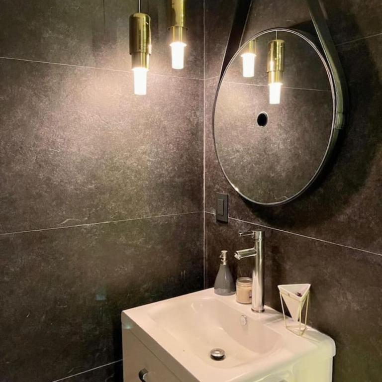 Roma-Condesa · Oficina + monitor · King · Top 5% - Apartment mit 1 Schlafzimmer - 24