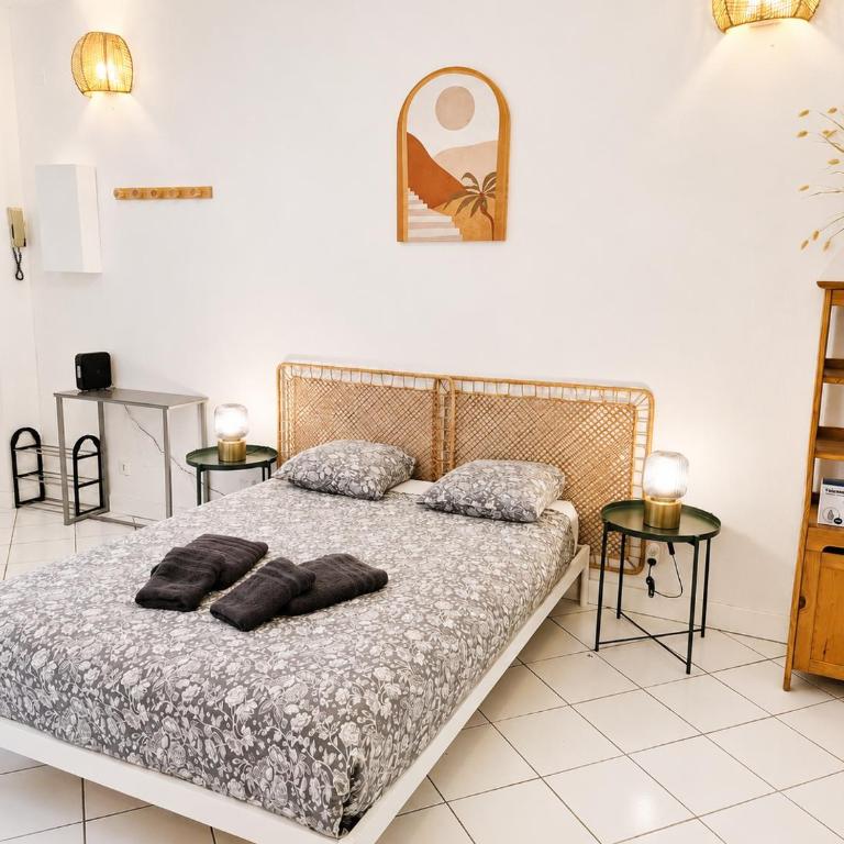 19 Grands Champs Hypercentre - Fond de cour - RDC - Calme - Wifi - Studio - 2