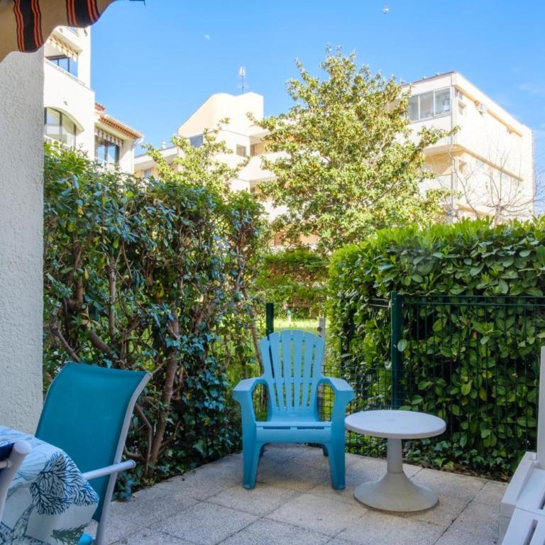 Accommodation with terrace and pool Sainte-Maxime - Appartamento - 2