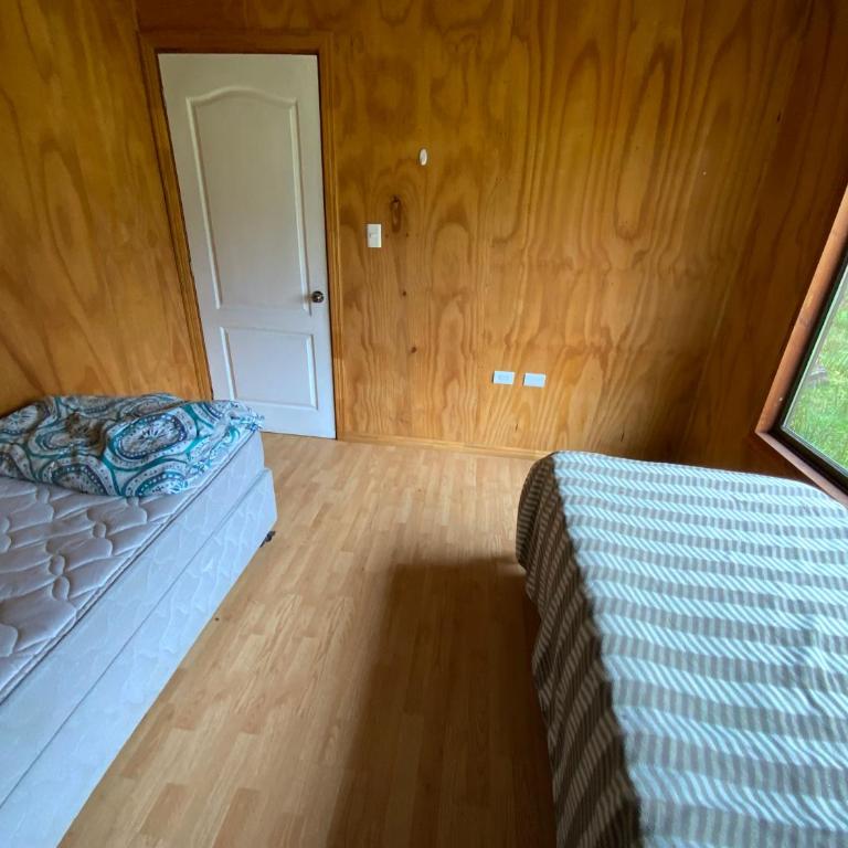 Cabaña Amoblado en Sector La Colonia La Poza Puerto Varas - Casa de 2 dormitorios - 33