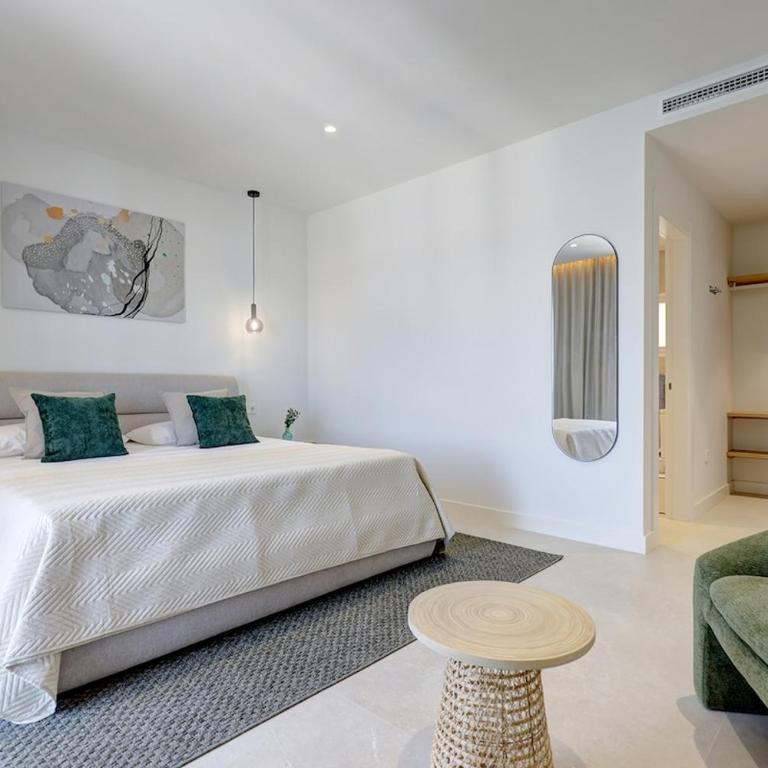 Modern Puerto Banus Frontline Penthouse - Premium Apartment mit 3 Schlafzimmern und Balkon - 23