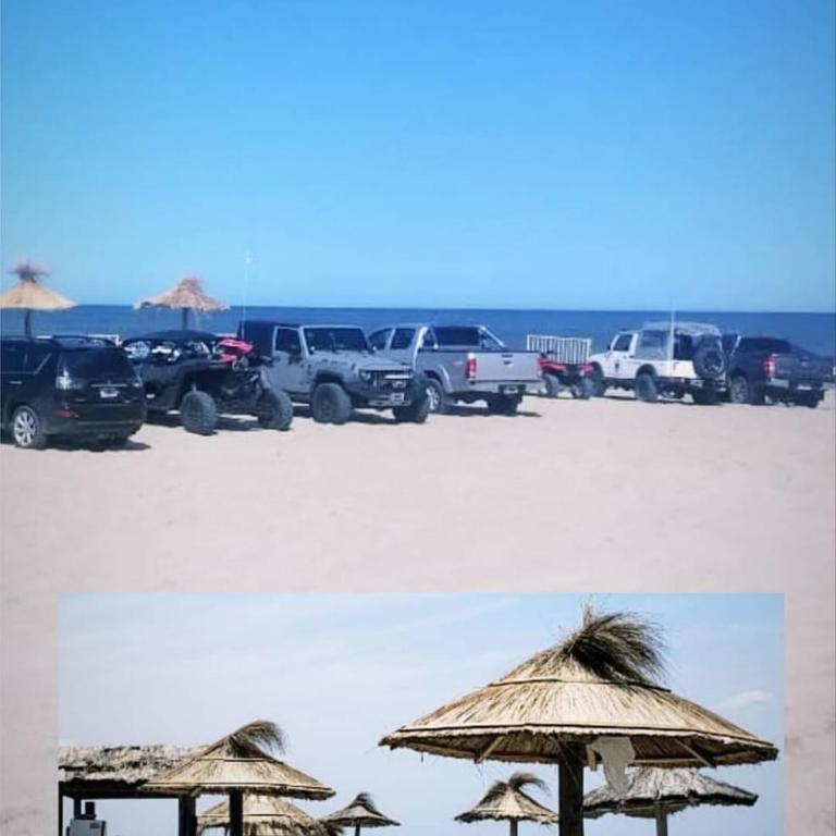 VILLAROBLES bosque y playa - Five-Bedroom House - 53