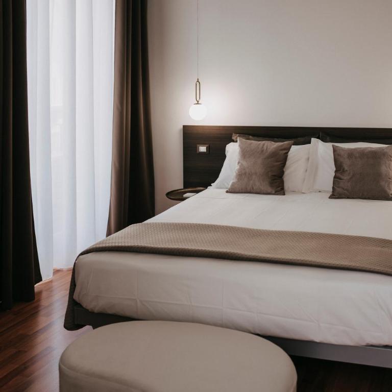 MAISON ETNEA Suite - King Room - 17