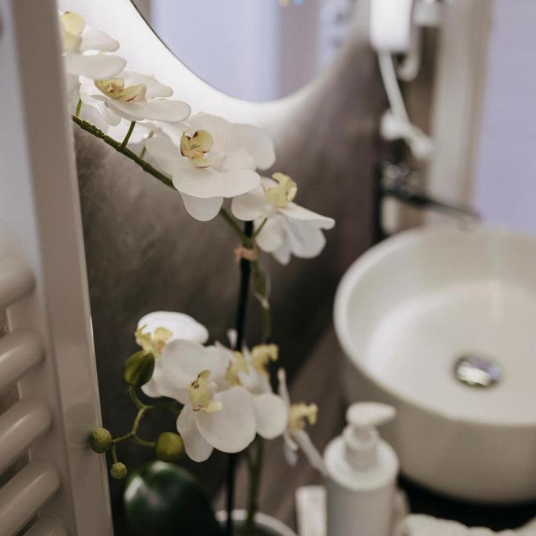 MAISON ETNEA Suite - King Room - 18