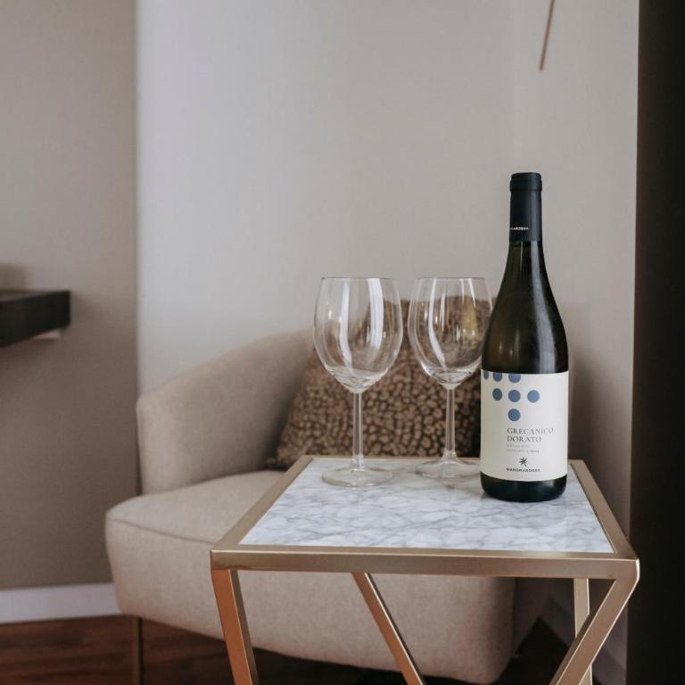 MAISON ETNEA Suite - King Room - 21