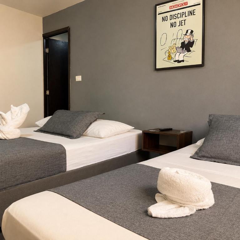 Hotel Laureles Palo Alto - Standard Triple Room - 6