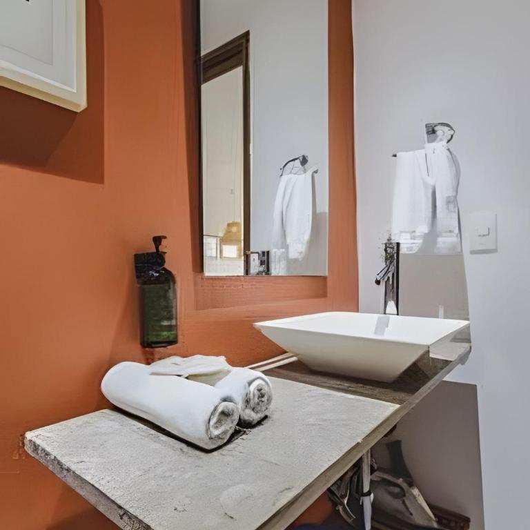 Sunset Oceanfront+ Gym Jacuzzi - Apartment with Sea View - 46