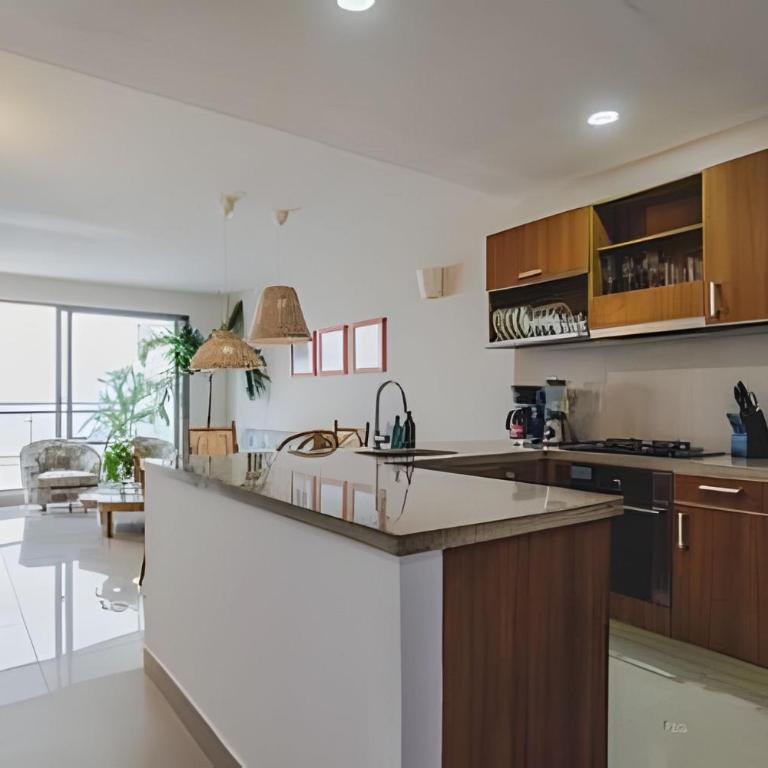 Sunset Oceanfront+ Gym Jacuzzi - Apartment with Sea View - 48