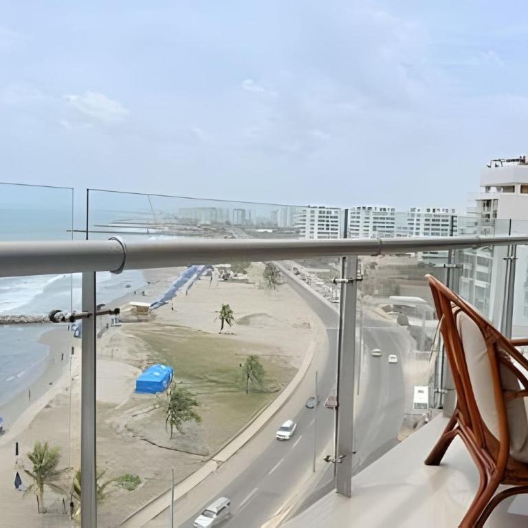 Sunset Oceanfront+ Gym Jacuzzi - Apartment with Sea View - 64