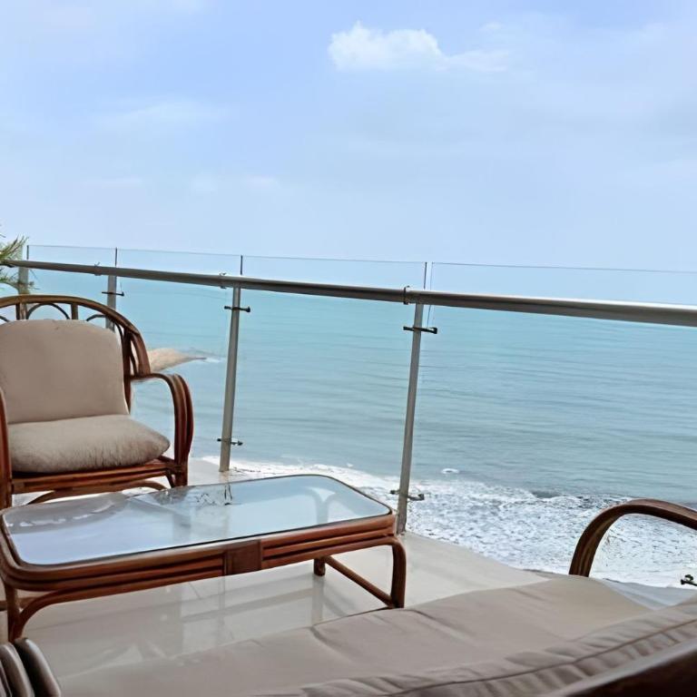 Sunset Oceanfront+ Gym Jacuzzi - Apartment with Sea View - 66