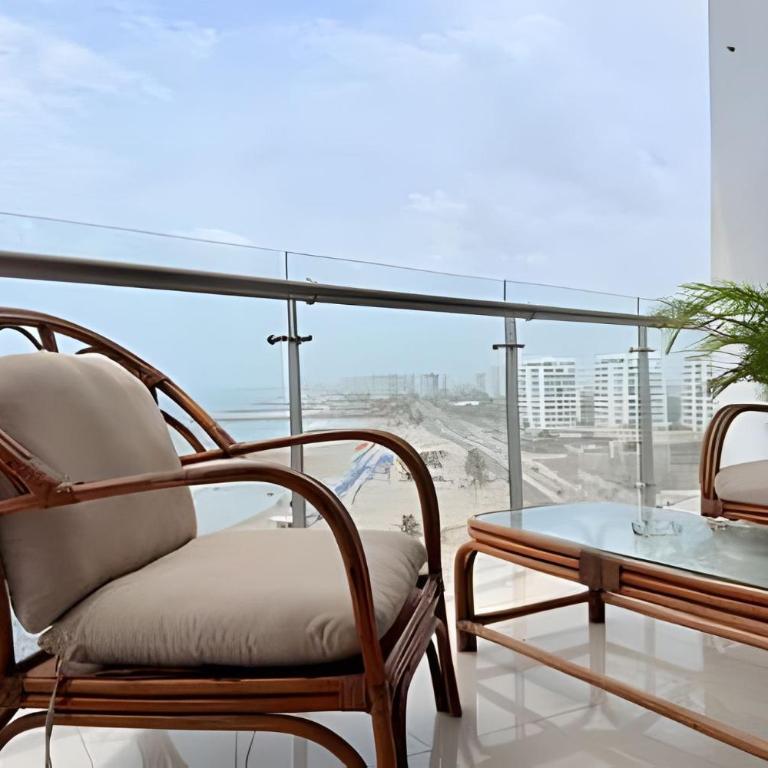 Sunset Oceanfront+ Gym Jacuzzi - Apartment with Sea View - 67
