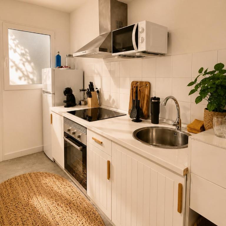 Virgin by Dozzze - Standard Apartment - 11
