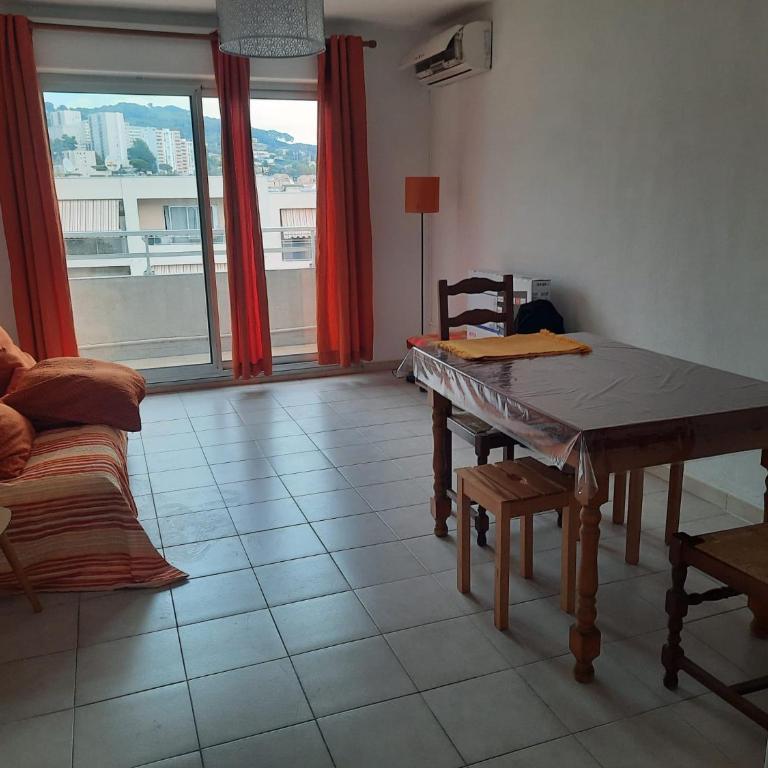 3 piéces centre vallauris terasse parking - Apartment mit 3 Schlafzimmern - 2