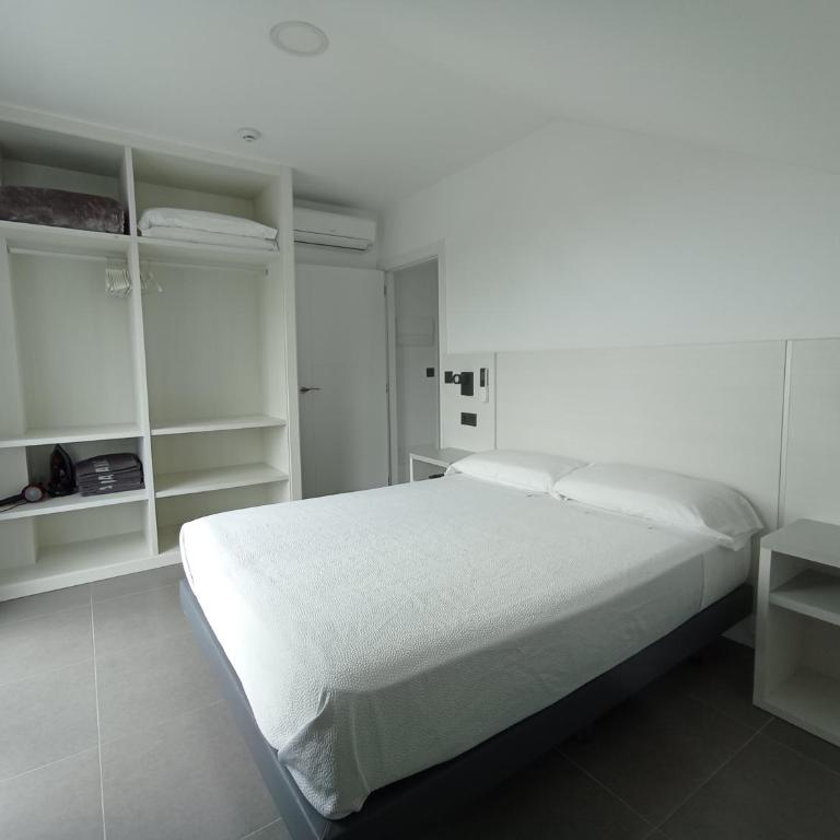Apartamentos Onzamar - Mansarda con Terrazza - 2