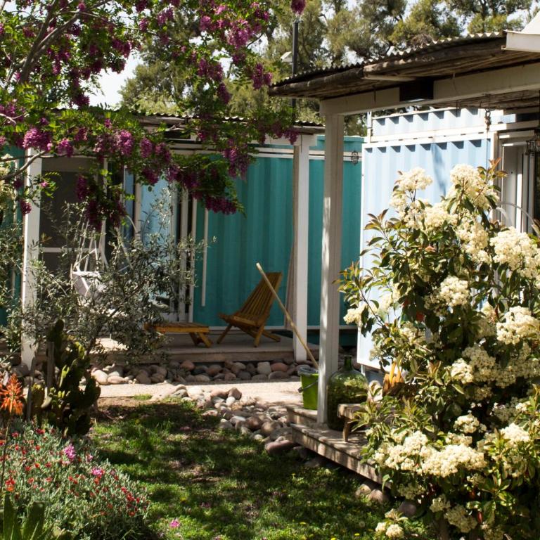 Refugio Padma - Double Room with Garden View Container - 2
