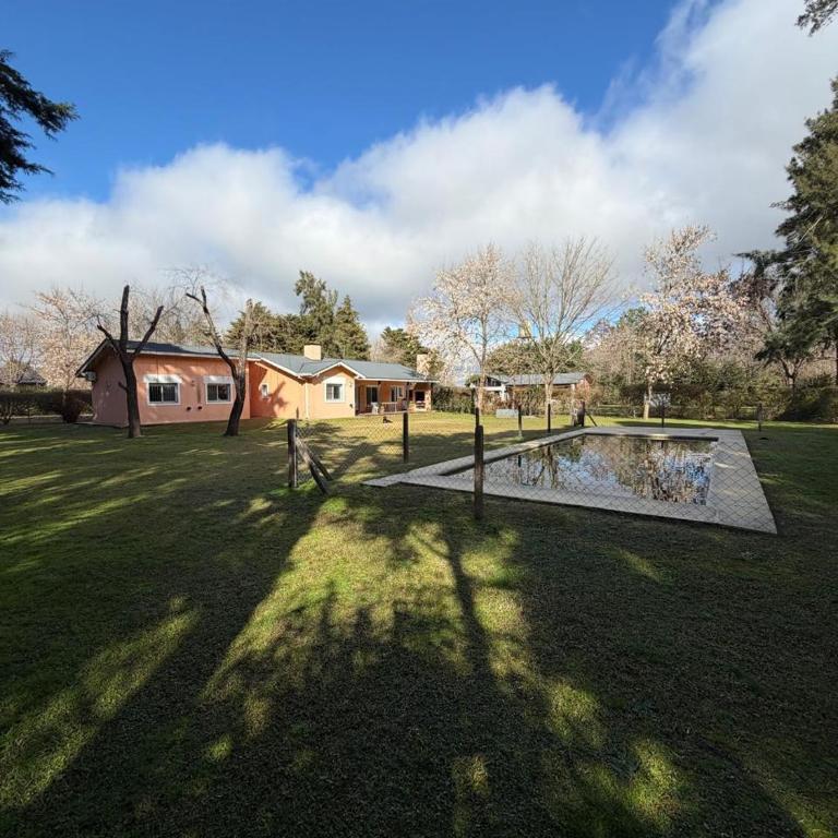 Alquiler Quinta Barrio Parque El Remanso - Casa de 3 dormitorios - 28